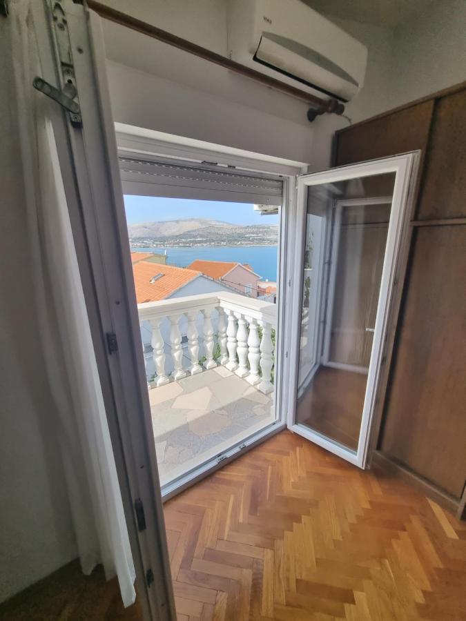 Villa Nena In Central Dalmatia Трогир Екстериор снимка
