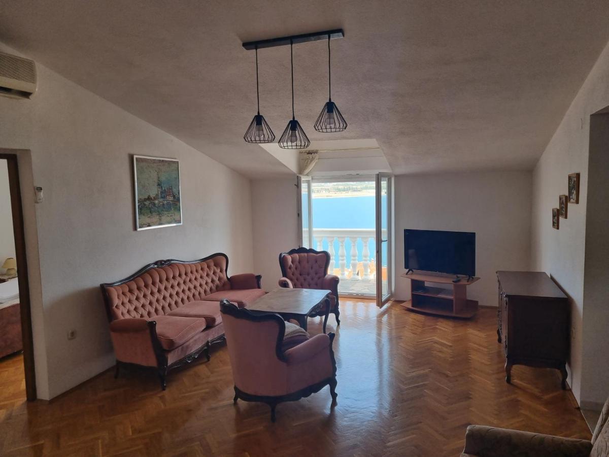 Villa Nena In Central Dalmatia Трогир Екстериор снимка